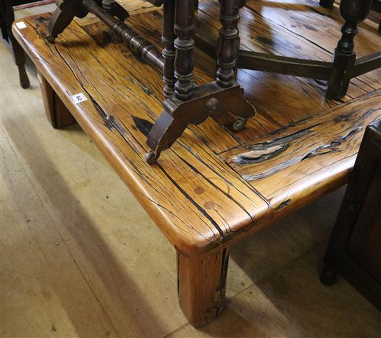 Indian square hardwood railway sleeper table(-)